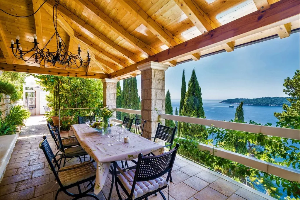 6-Bedroom Sea-View Villa in Dubrovnik