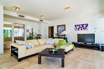 6-Bedroom Sea-View Villa in Dubrovnik