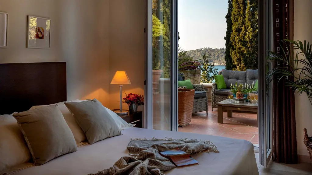 6-Bedroom Sea-View Villa in Dubrovnik