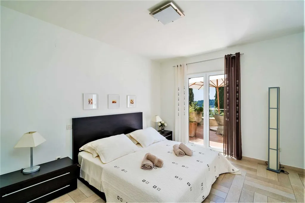 6-Bedroom Sea-View Villa in Dubrovnik