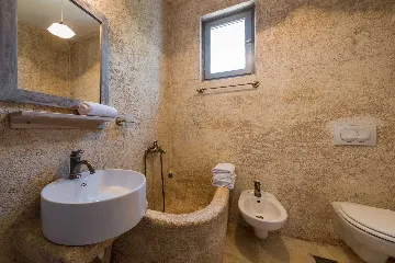 4-Bedroom Villa in Bol for Up to 10 Guests