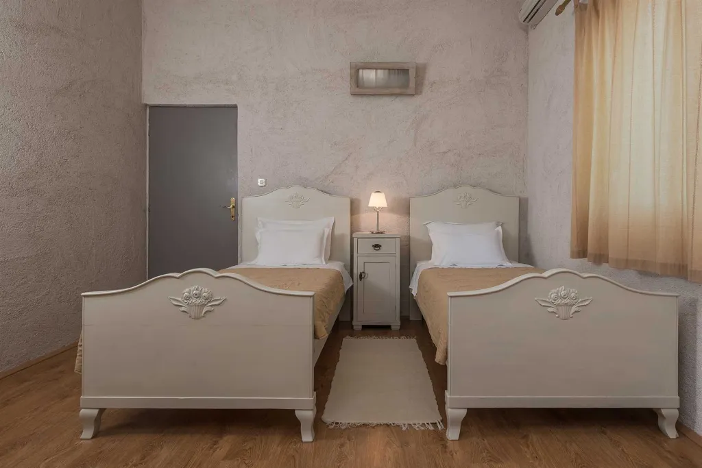 4-Bedroom Villa in Bol for Up to 10 Guests