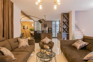 Sevid 3-Bedroom Villa with Private Heated Pool