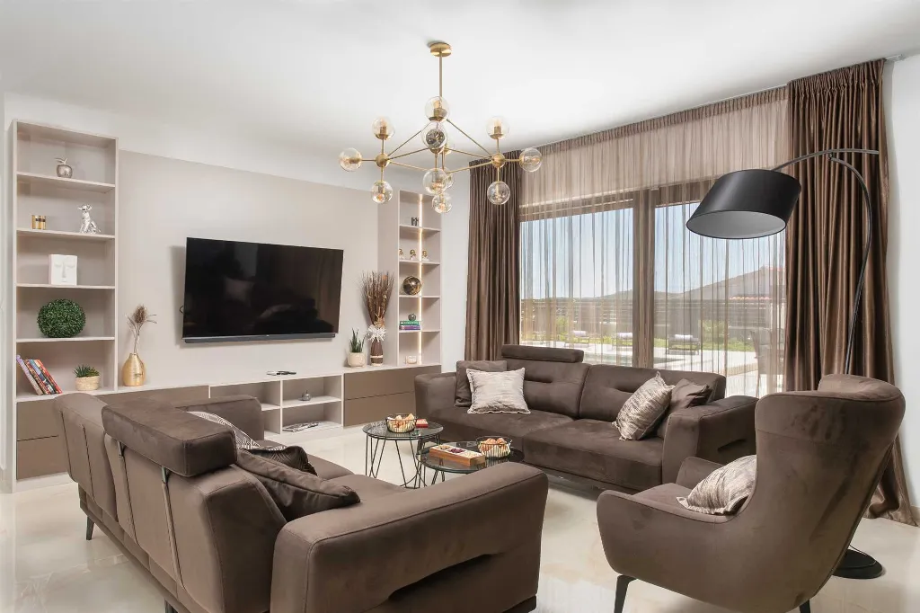 Sevid 3-Bedroom Villa with Private Heated Pool