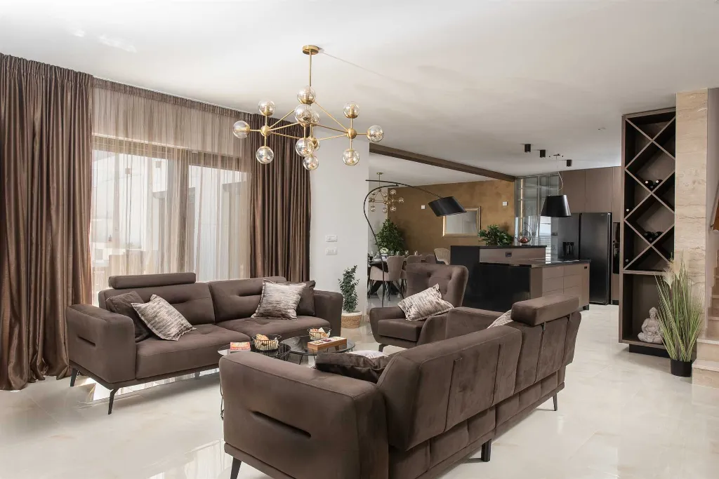 Sevid 3-Bedroom Villa with Private Heated Pool