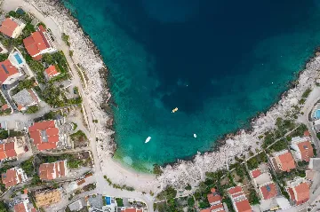 Sevid 3-Bedroom Villa with Private Heated Pool