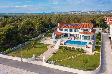 Zablaće Villa for up to 12 Guests