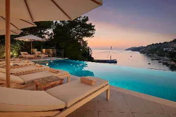 5-Bedroom Villa in Hvar for up to 10 Guests