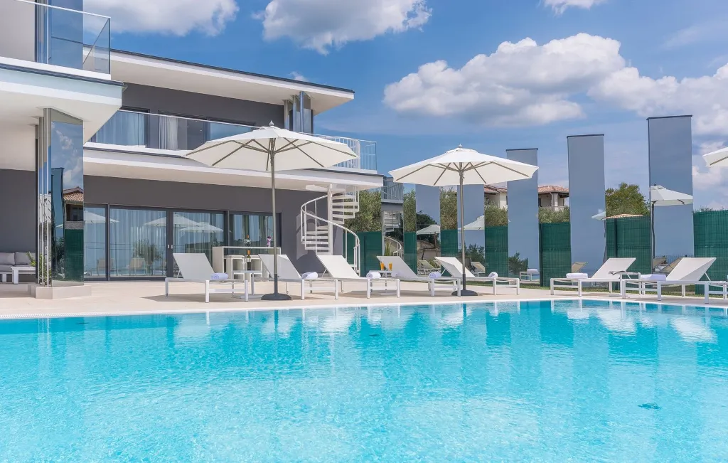 Kaštelir Villa for Up to 11 Guests with Heated Pool