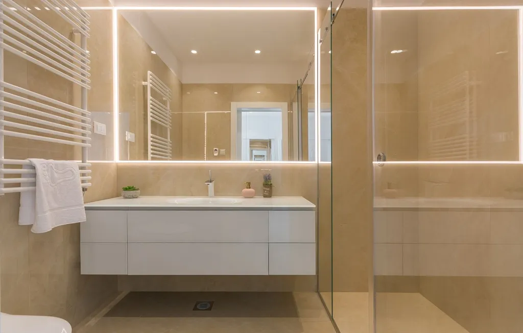 Kaštelir Villa for Up to 11 Guests with Heated Pool