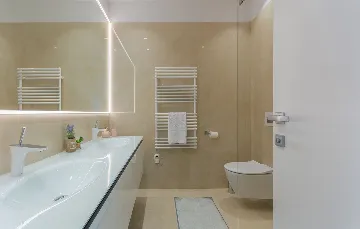 Kaštelir Villa for Up to 11 Guests with Heated Pool