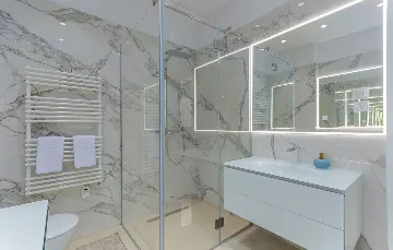 Kaštelir Villa for Up to 11 Guests with Heated Pool