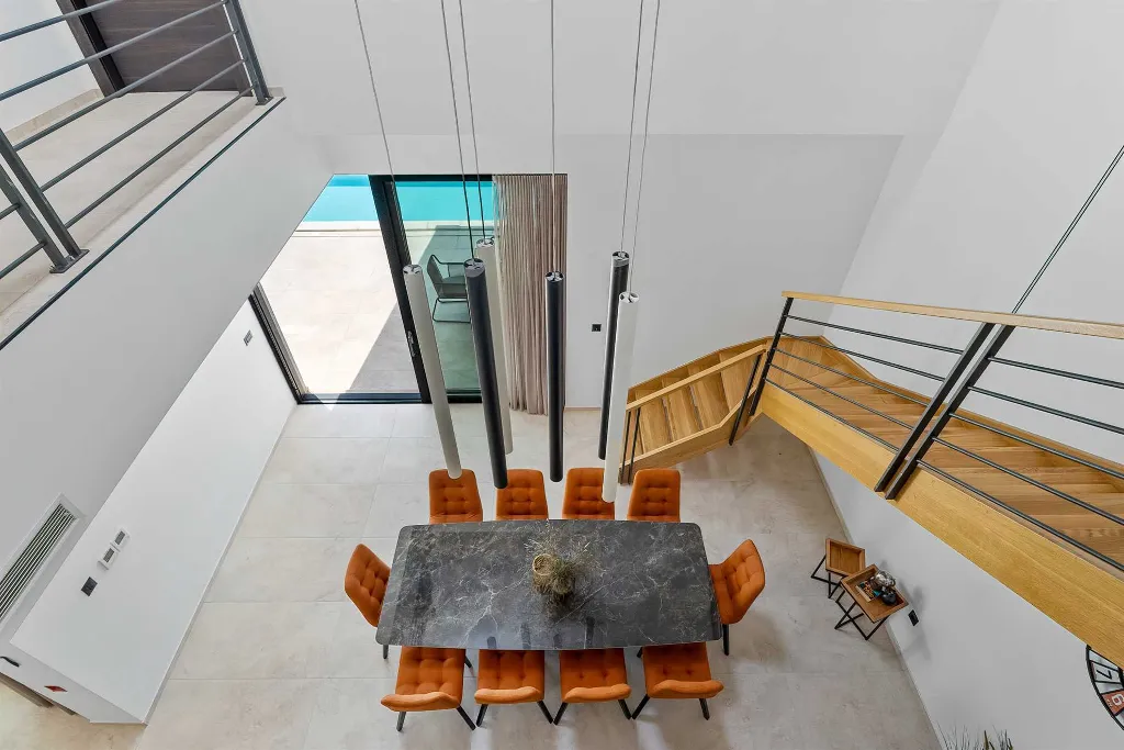 Omiš 5-Bedroom Villa with Heated Infinity Pool