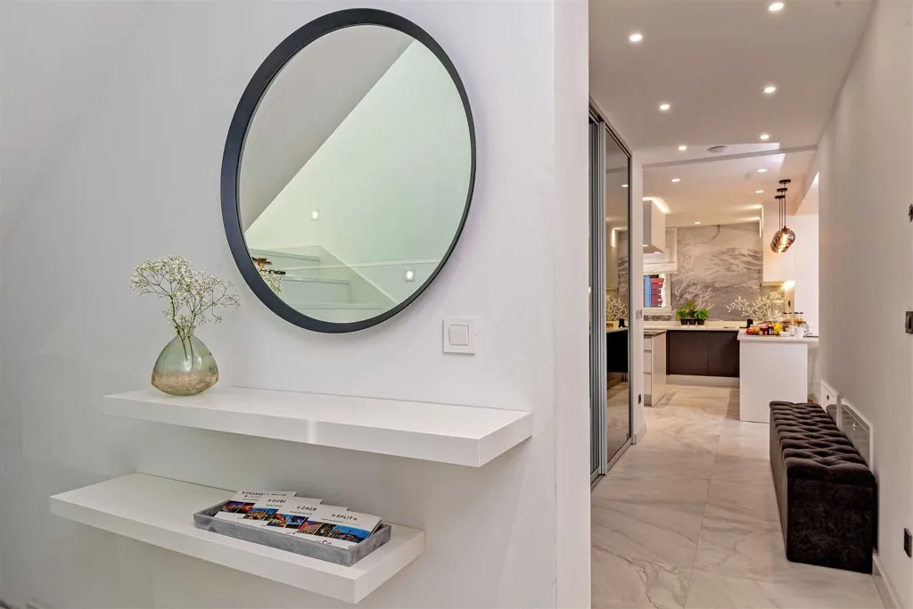 Kaštel Stari Villa for up to 12 Guests with Pool