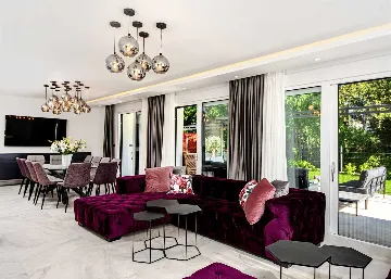 Kaštel Stari Villa for up to 12 Guests with Pool