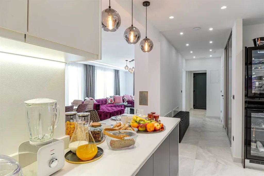 Kaštel Stari Villa for up to 12 Guests with Pool