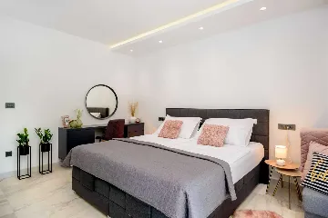 Kaštel Stari Villa for up to 12 Guests with Pool