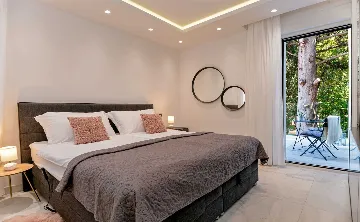 Kaštel Stari Villa for up to 12 Guests with Pool