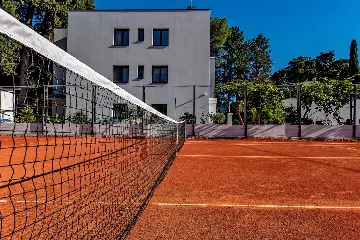 Kaštel Stari Villa for up to 12 Guests with Pool