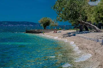 Kaštel Stari Villa for up to 12 Guests with Pool