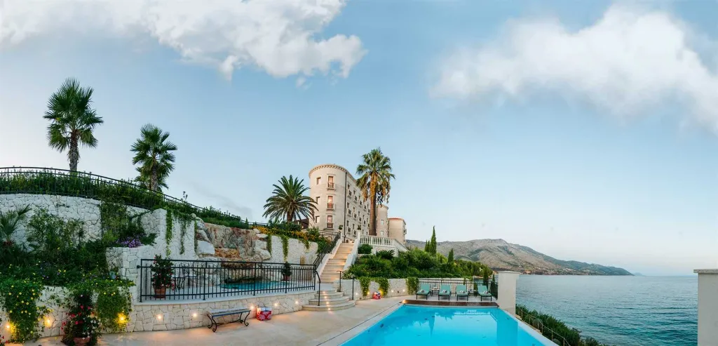 Villa in Orebic with Private Pool and Sea Views