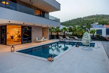 4-Bedroom Villa in Marina for Up to 8 Guests