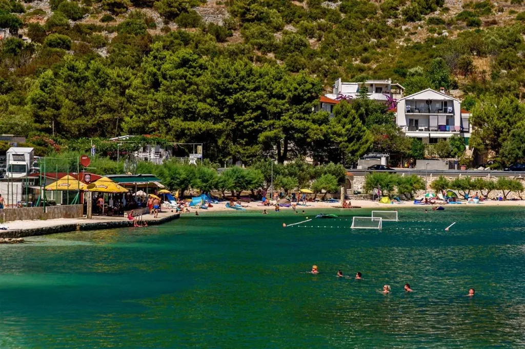 4-Bedroom Villa in Marina for Up to 8 Guests