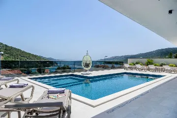 4-Bedroom Villa in Marina for Up to 8 Guests