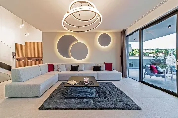 4-Bedroom Villa with Indoor Heated Pool in Marina