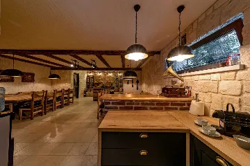 4-Bedroom Villa with Indoor Heated Pool in Marina