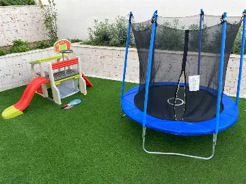 Villa in Marina with Heated Pool for 8 Guests