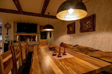 Villa in Marina with Heated Pool for 8 Guests