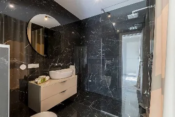 Kaštel Kambelovac Villa with Heated Private Pool