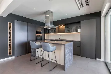 Kaštel Kambelovac Villa with Heated Private Pool