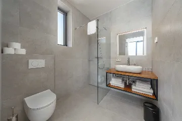 Rogoznica Seafront Villa for 10 with Heated Pool