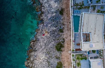 Rogoznica Seafront Villa for 10 with Heated Pool