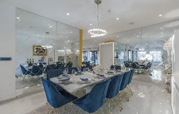 Kaštelir Villa for Up to 10 Guests