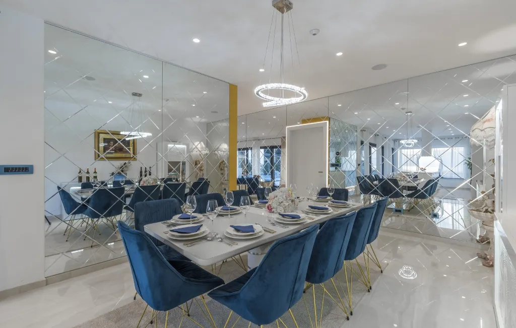 Kaštelir Villa for Up to 10 Guests