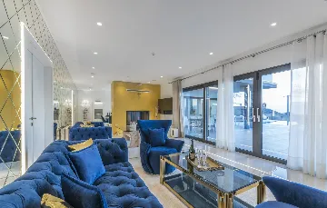 Kaštelir Villa for Up to 10 Guests