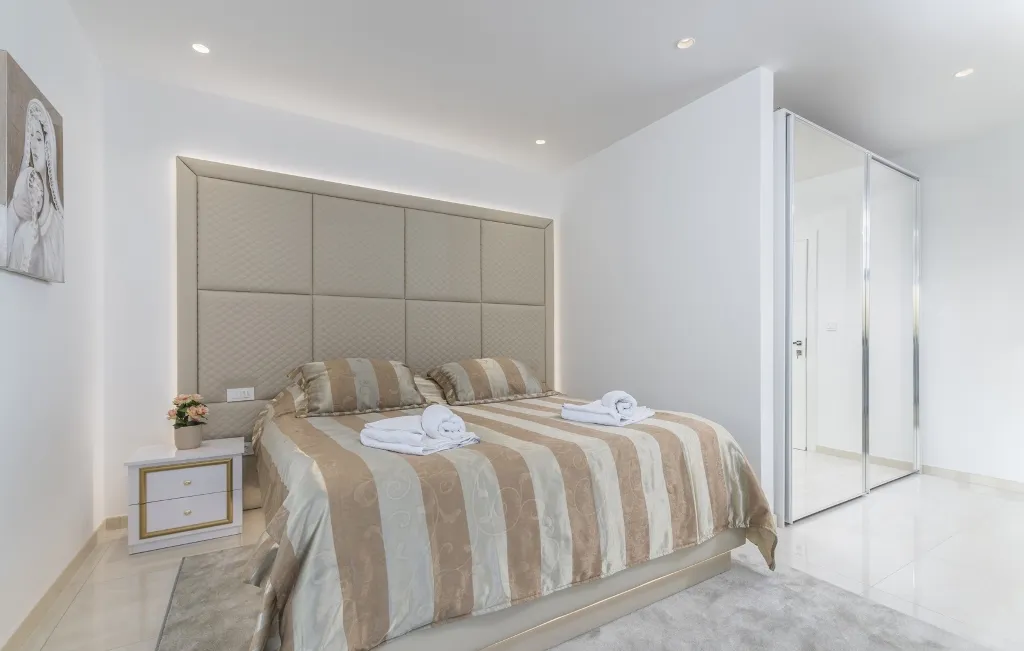 Kaštelir Villa for Up to 10 Guests