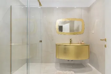 Kaštelir Villa for Up to 10 Guests