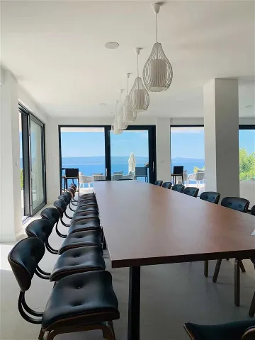 9-Bedroom Villa with Private Pool in Brela