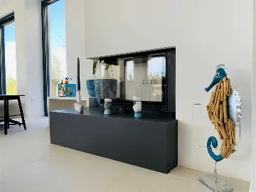 9-Bedroom Villa with Private Pool in Brela