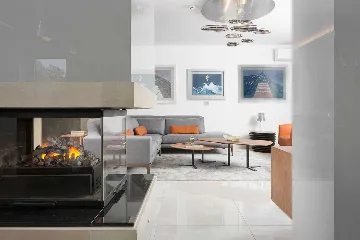 5-Bedroom Villa for 10 Guests in Duga Luka