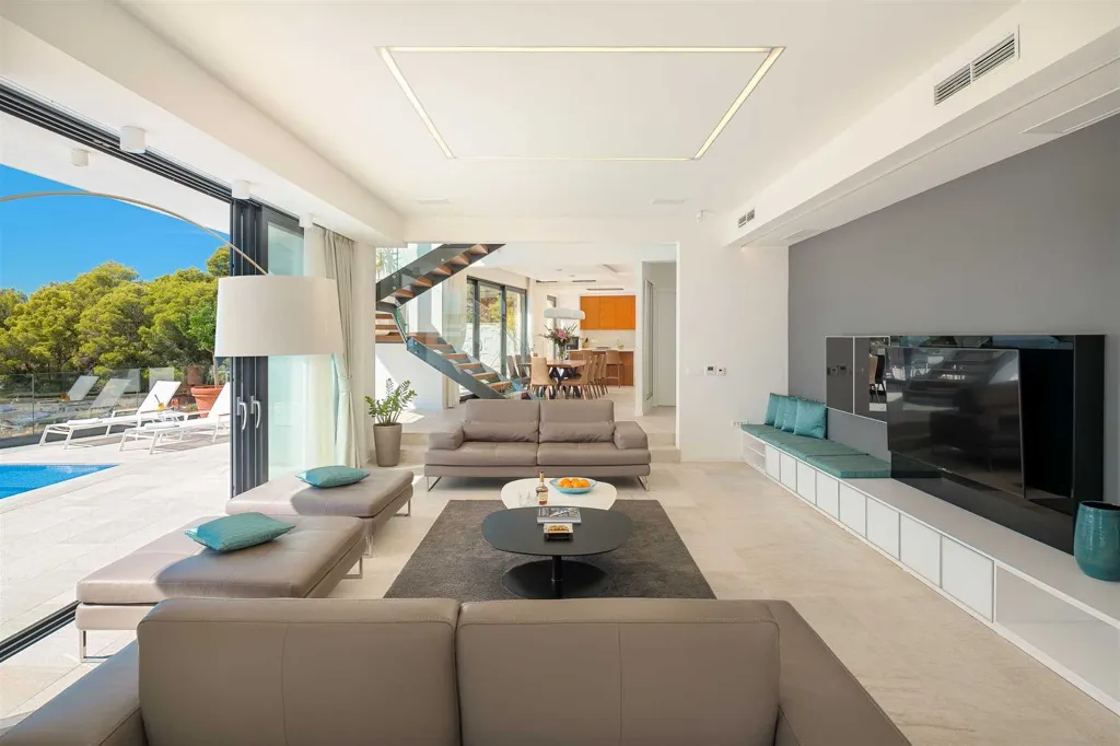 Hvar Villa with Heated Infinity Pool for 8