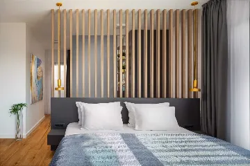 4-Bedroom Villa with Infinity Pool in Vinišće