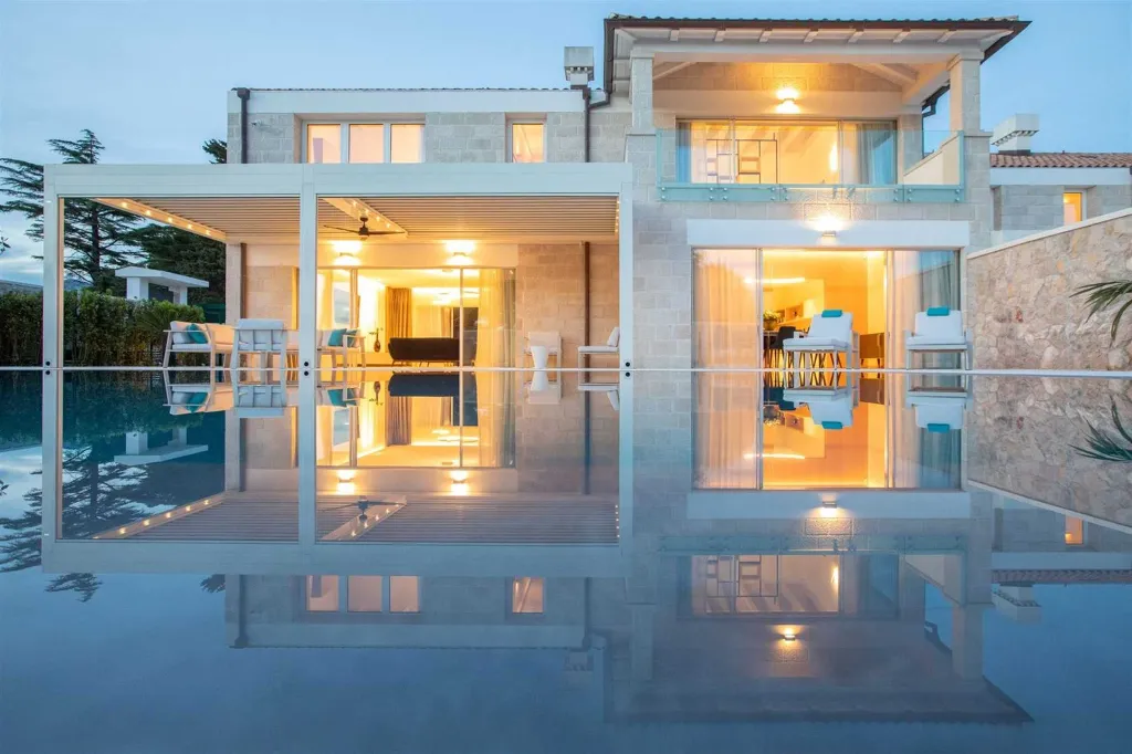 Cavtat 3-Bedroom Villa with Heated Pool