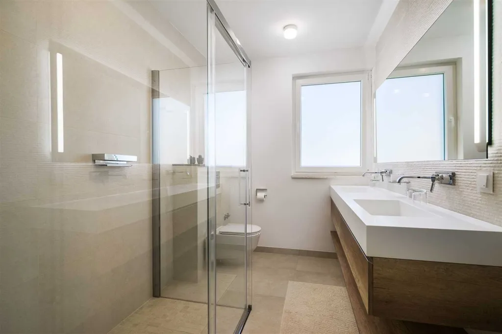 Modern Heated-Pool Villa in Čiovo (Slatine)