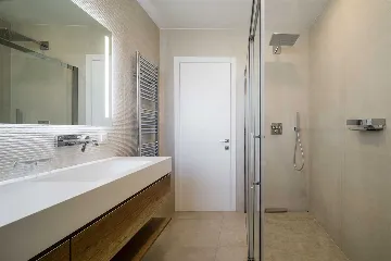 Modern Heated-Pool Villa in Čiovo (Slatine)