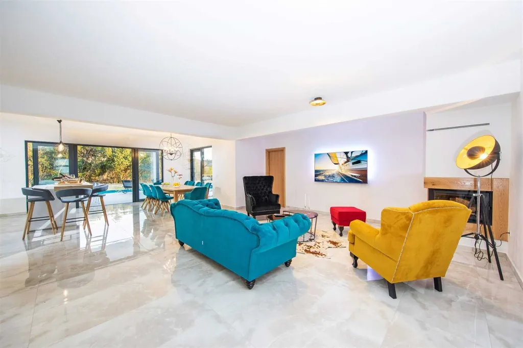 Mlini Villa with Private Pool for up to 12 Guests